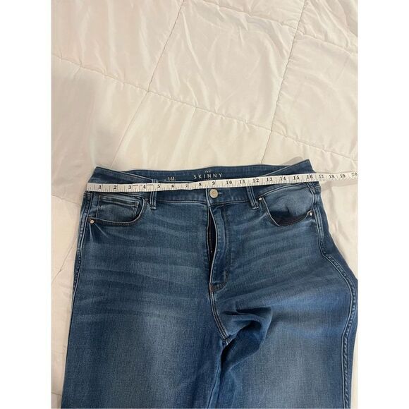 WHBM the Skinny Flare denim jeans size 14 tall long - Picture 5 of 7